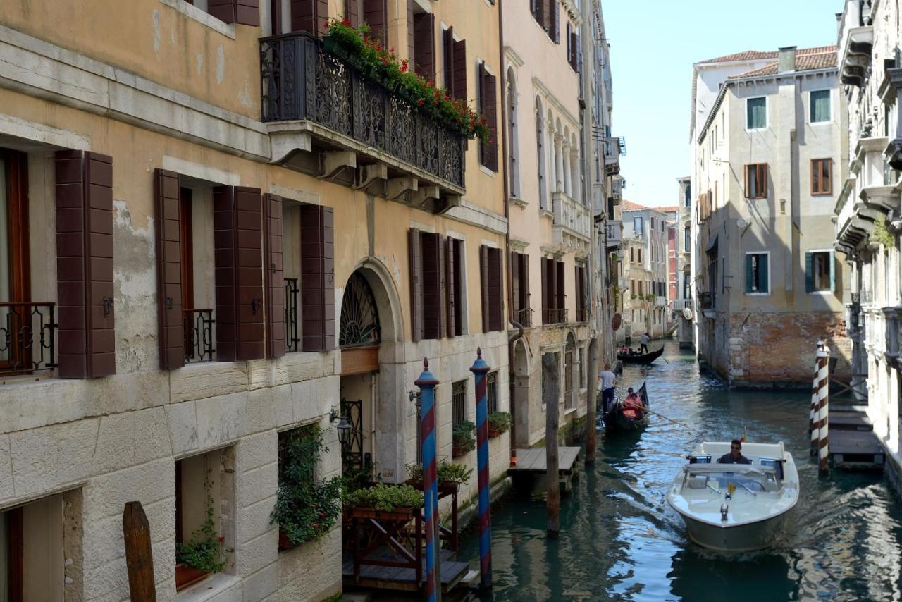 La Fenice Apartahotel